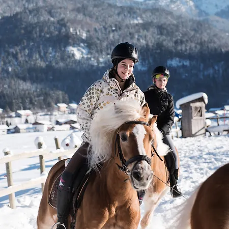 Familienparadies Achensee - Families Only Hotel Achenkirch