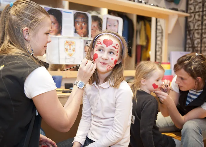 阿亨湖家庭天堂运动酒店 - 仅限家庭 阿亨基希