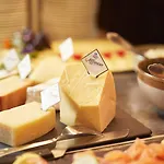 阿亨湖家庭天堂运动酒店 - 仅限家庭 4*
