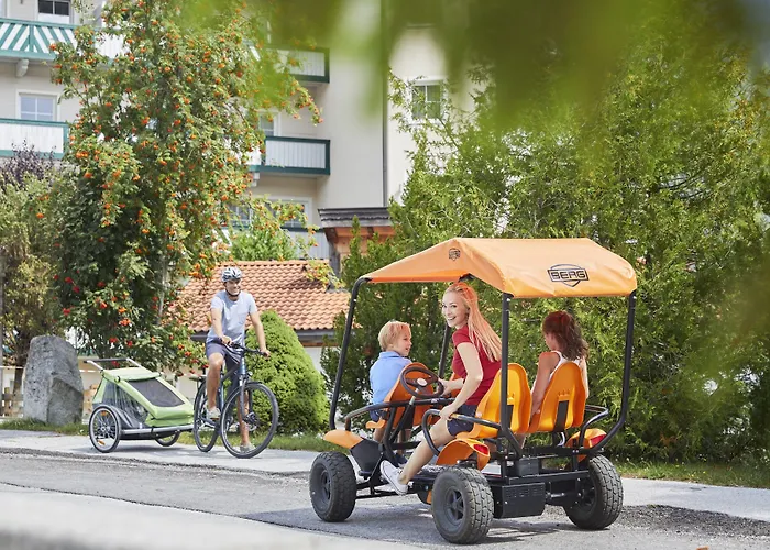 Familienparadies Achensee - Families Only Hotel 4*